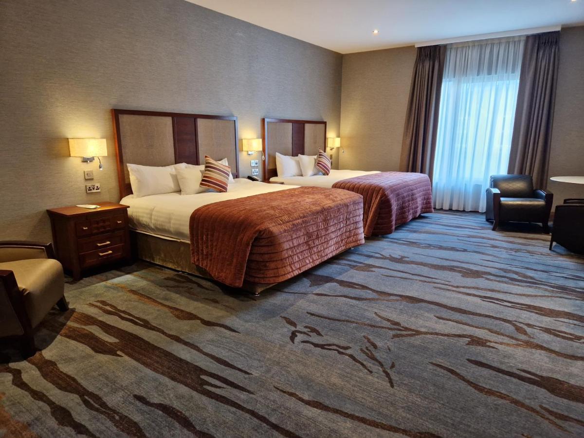 Lawlors Hotel ネース エクステリア 写真