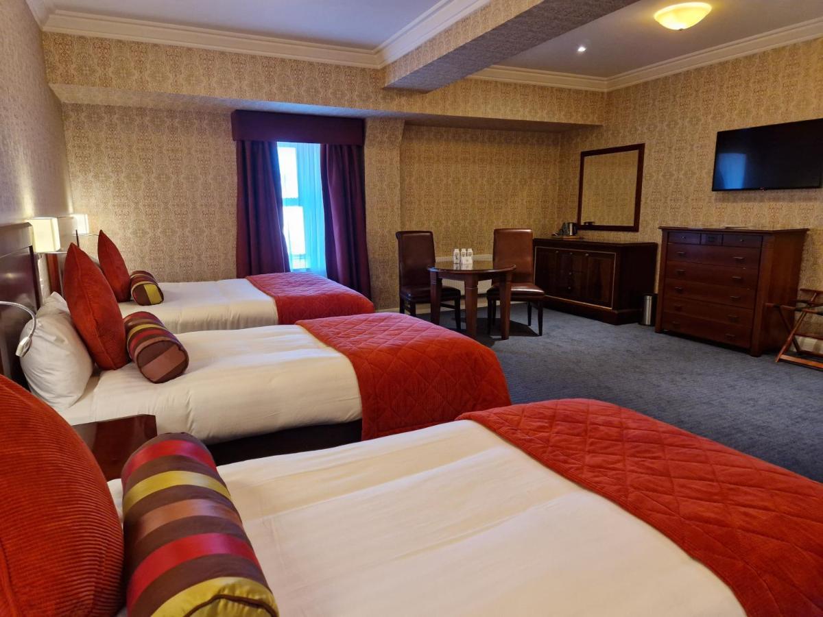 Lawlors Hotel ネース エクステリア 写真