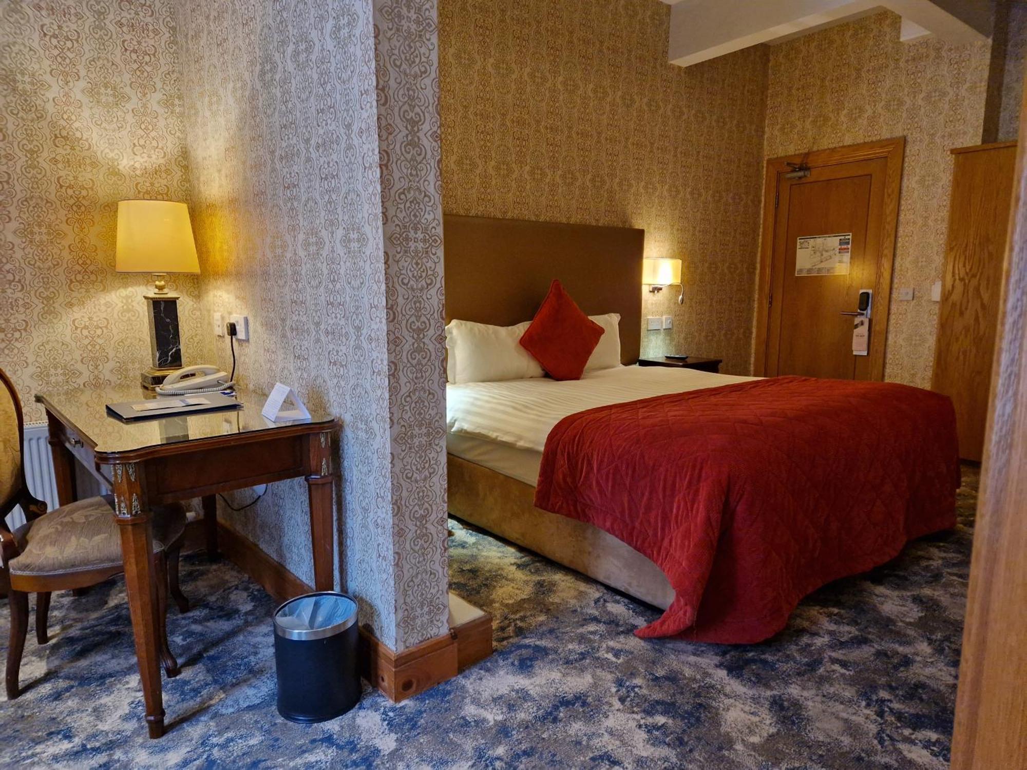 Lawlors Hotel ネース 部屋 写真