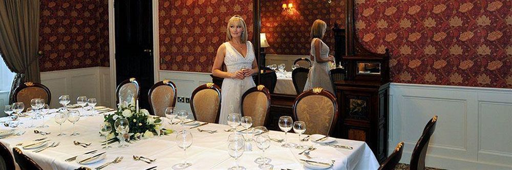 Lawlors Hotel ネース エクステリア 写真